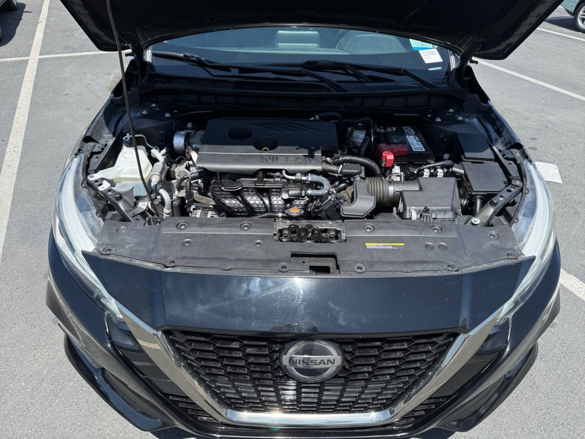Vehicle image 9 of 20