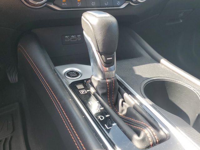 Vehicle image 18 of 31