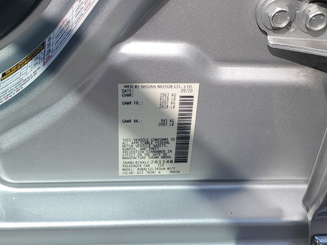 Vehicle image 23 of 31