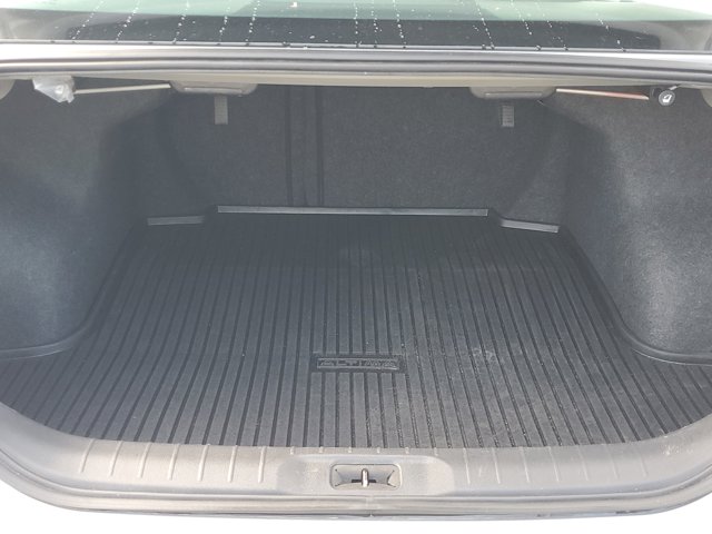 Vehicle image 7 of 31