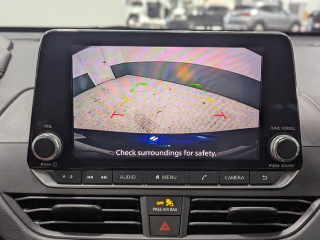 Vehicle image 19 of 19