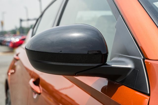 Vehicle image 16 of 42