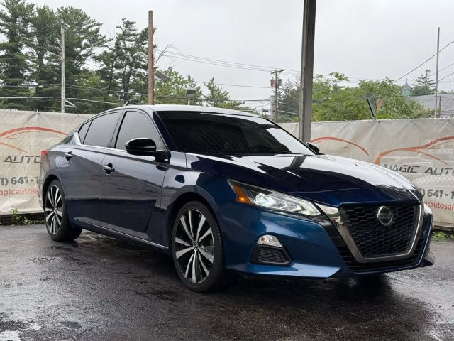 Vehicle image 6 of 48