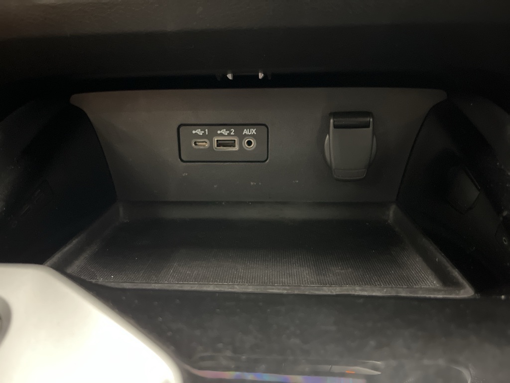 2020 Nissan Altima 2.5 SV Image 11 of 44