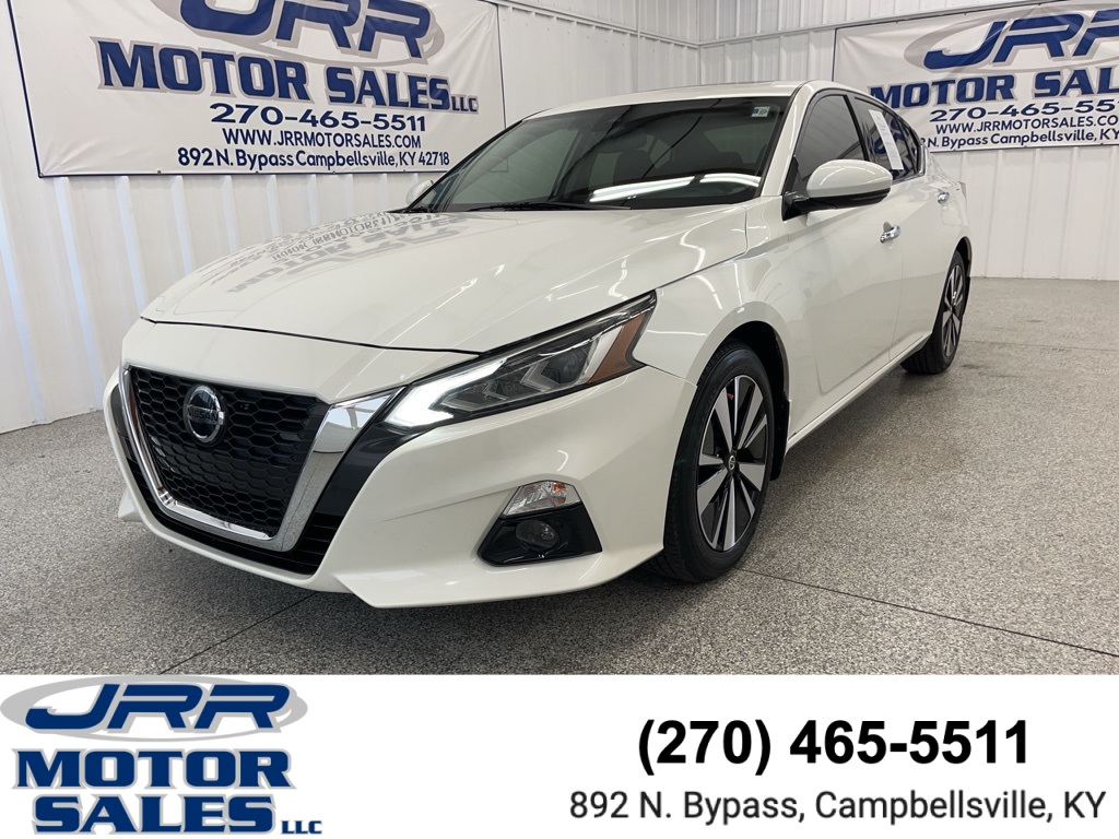 2020 Nissan Altima 2.5 SV Image 1 of 44