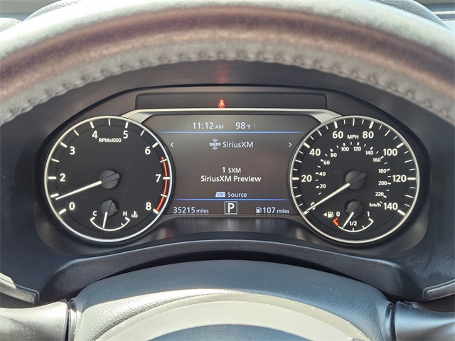 Vehicle image 13 of 15