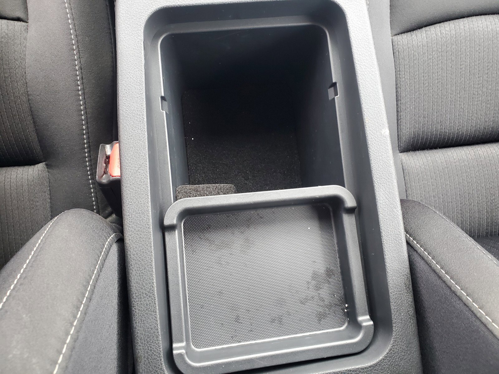 Vehicle image 20 of 39