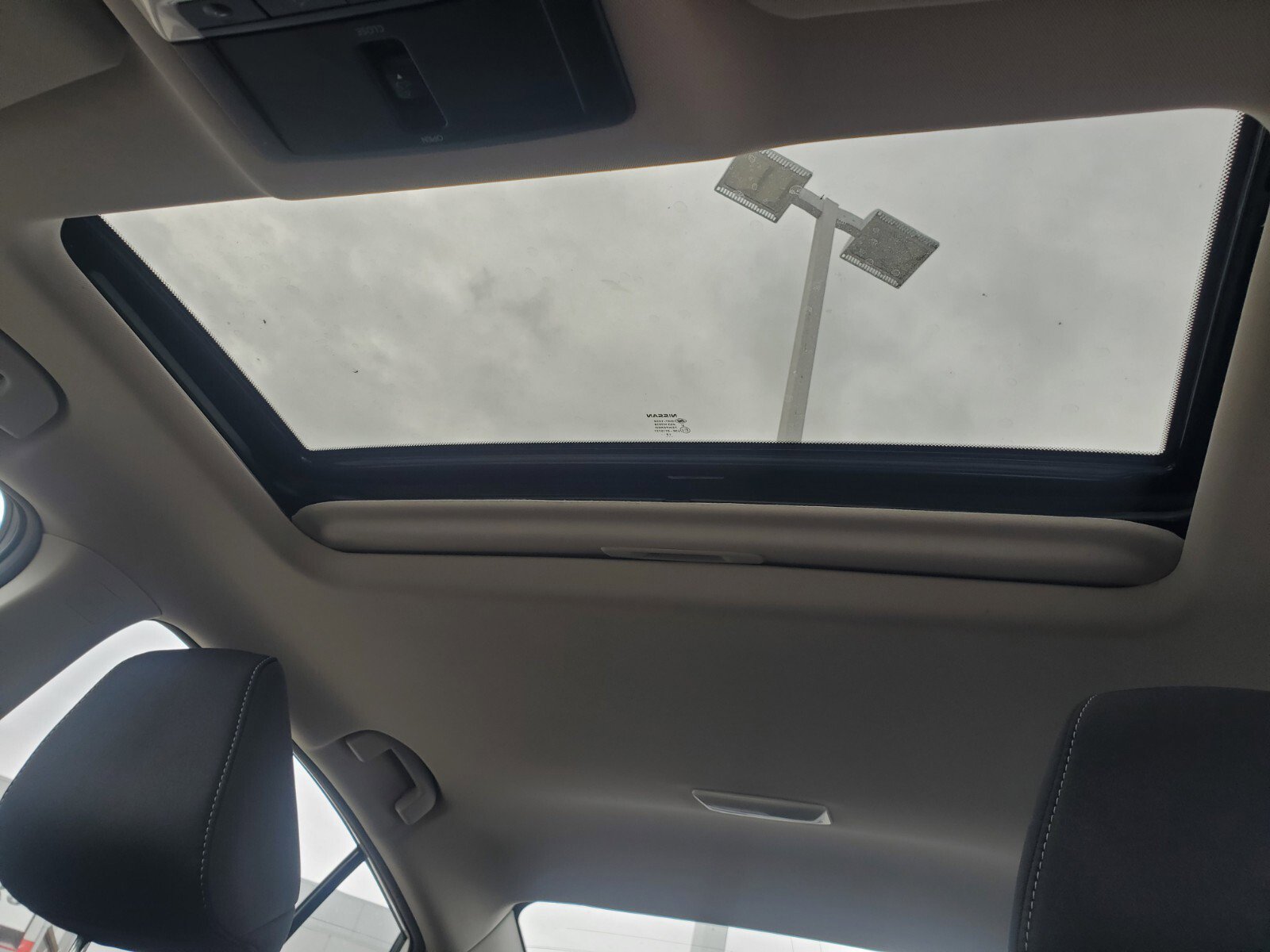 Vehicle image 24 of 39