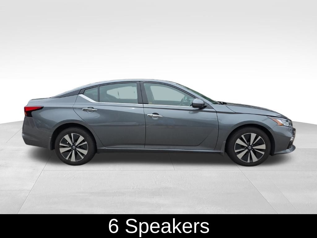 2020 Nissan Altima 2.5 SV Image 4 of 24