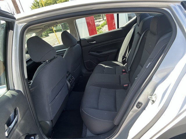 Vehicle image 8 of 8