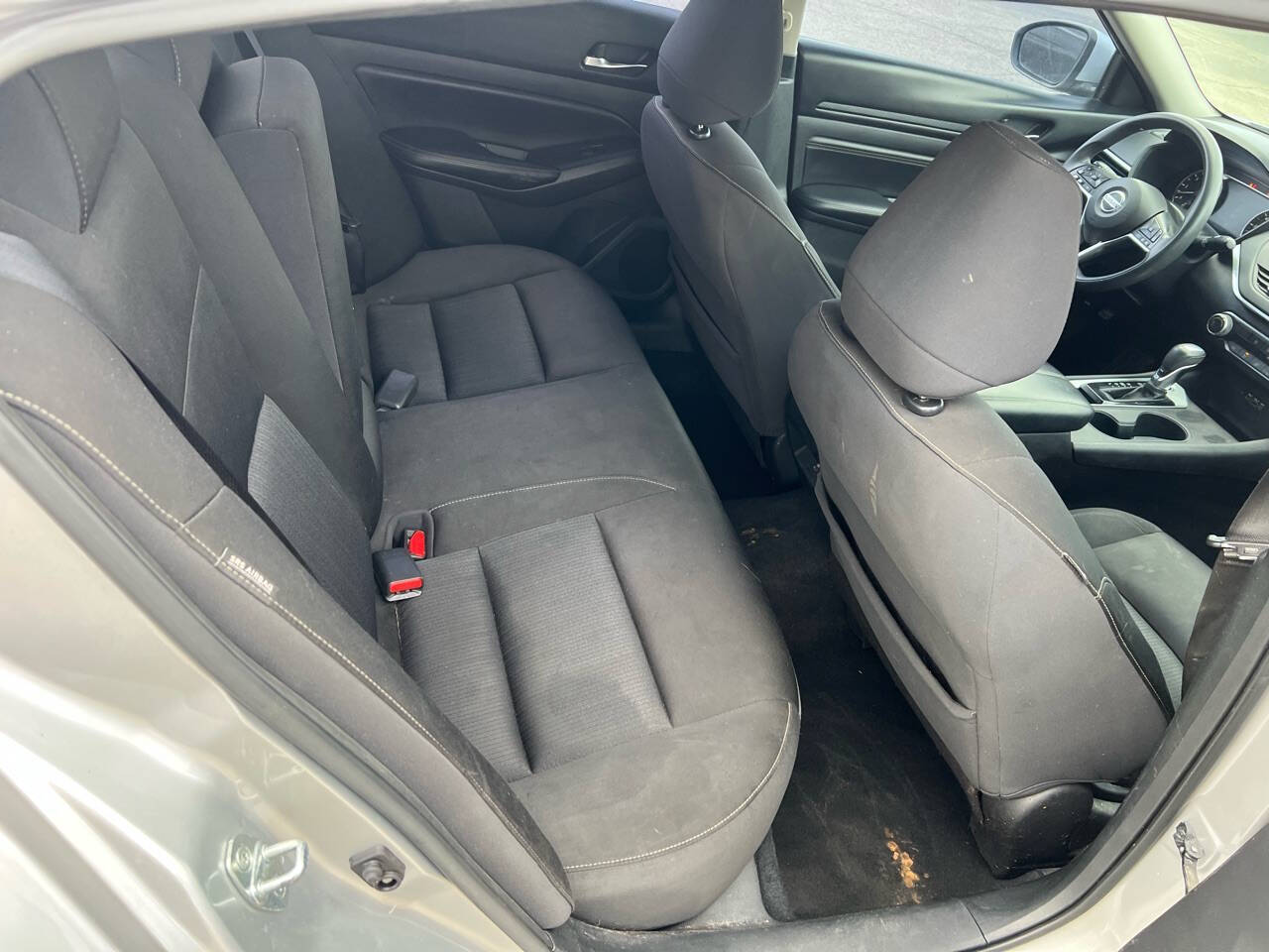 Vehicle image 12 of 17