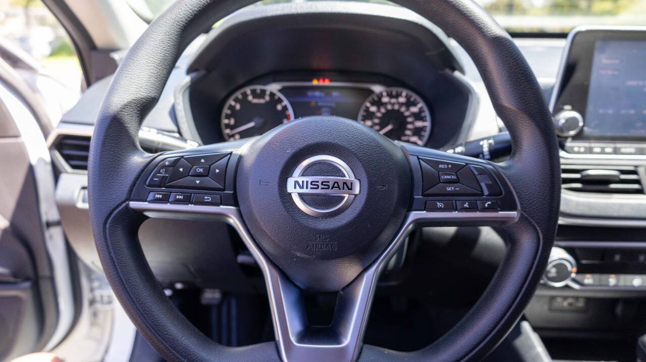 2020 Nissan Altima 2.5 S Image 22 of 30