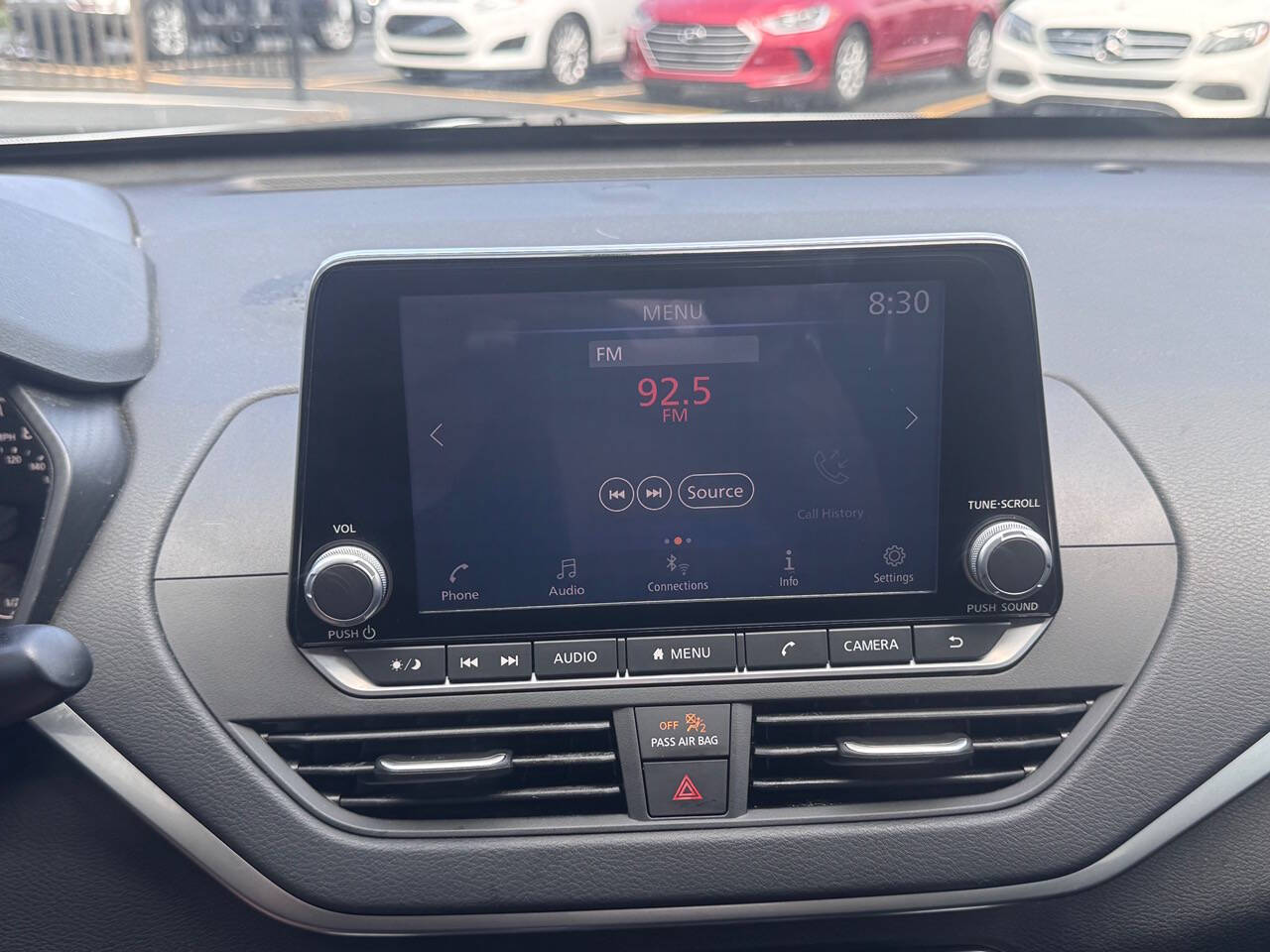 2020 Nissan Altima 2.5 S Image 14 of 29