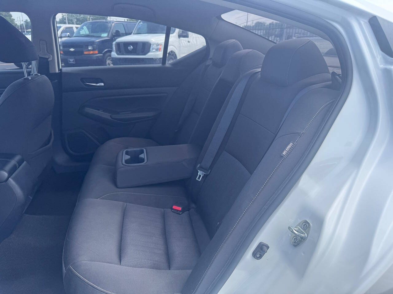 2020 Nissan Altima 2.5 S Image 10 of 29