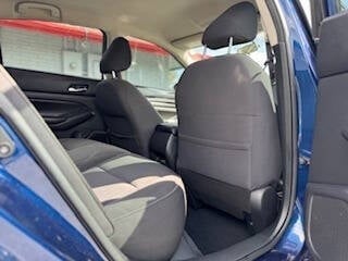 Vehicle image 20 of 41
