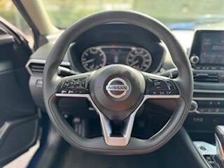 Vehicle image 24 of 41