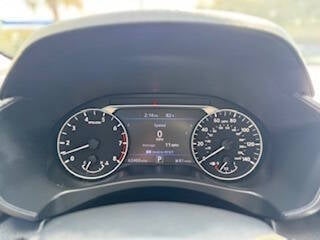 Vehicle image 26 of 41