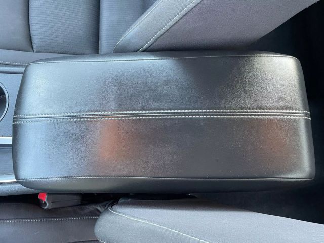 Vehicle image 58 of 86