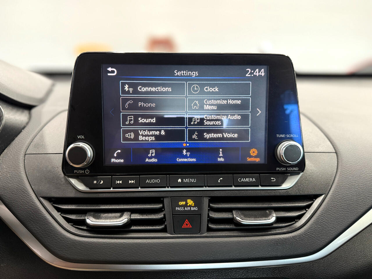 2020 Nissan Altima 2.5 S Image 28 of 34