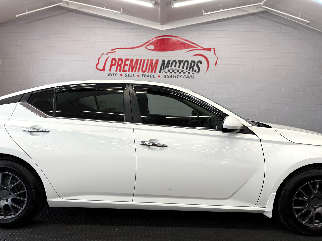 2020 Nissan Altima 2.5 S Image 4 of 34