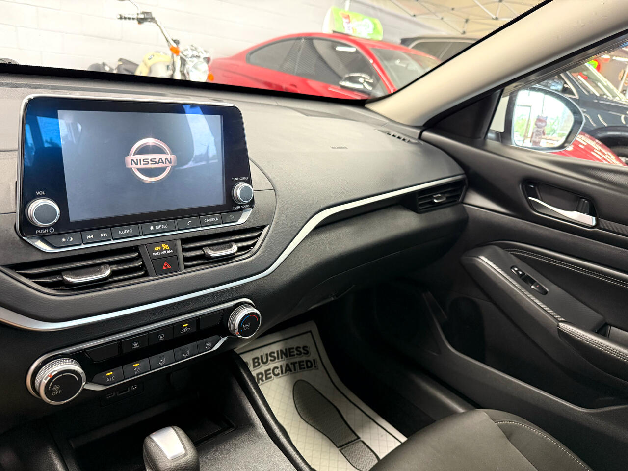 2020 Nissan Altima 2.5 S Image 24 of 34