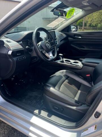 Vehicle image 9 of 27