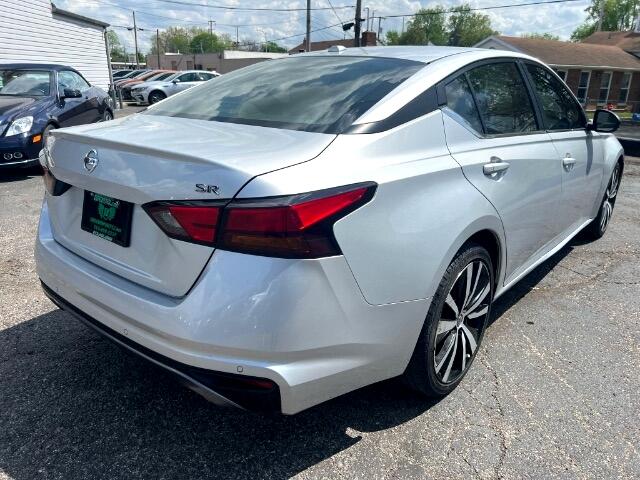 Vehicle image 4 of 27