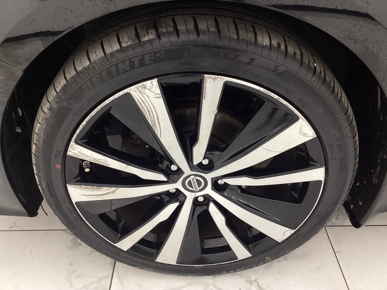 Vehicle image 2 of 49