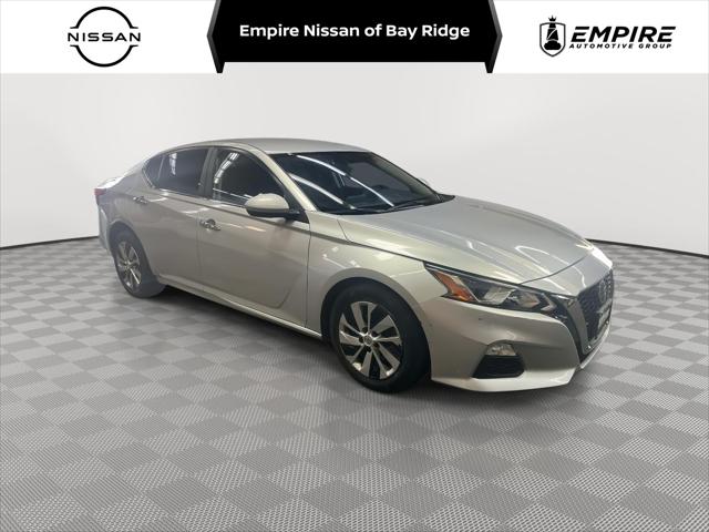 2020 Nissan Altima 2.5 S Image 3 of 25