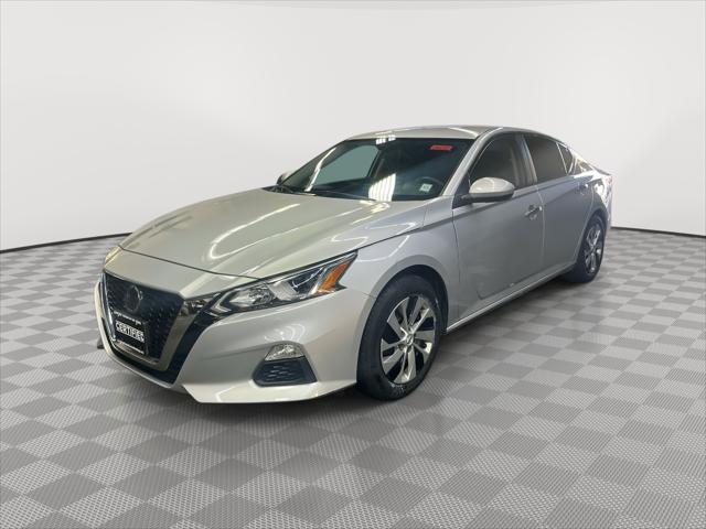 2020 Nissan Altima 2.5 S Image 1 of 25