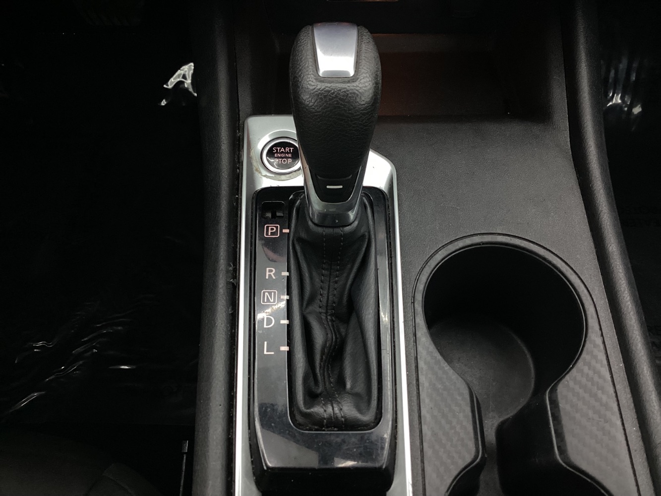 Vehicle image 29 of 47
