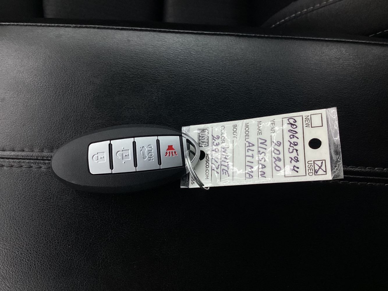 Vehicle image 31 of 47