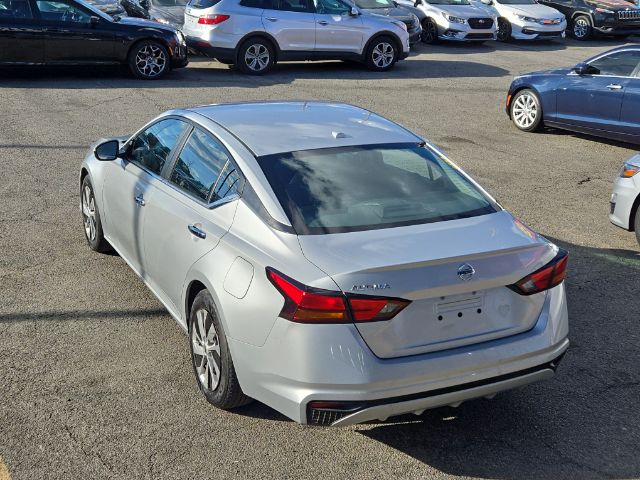 Vehicle image 11 of 11