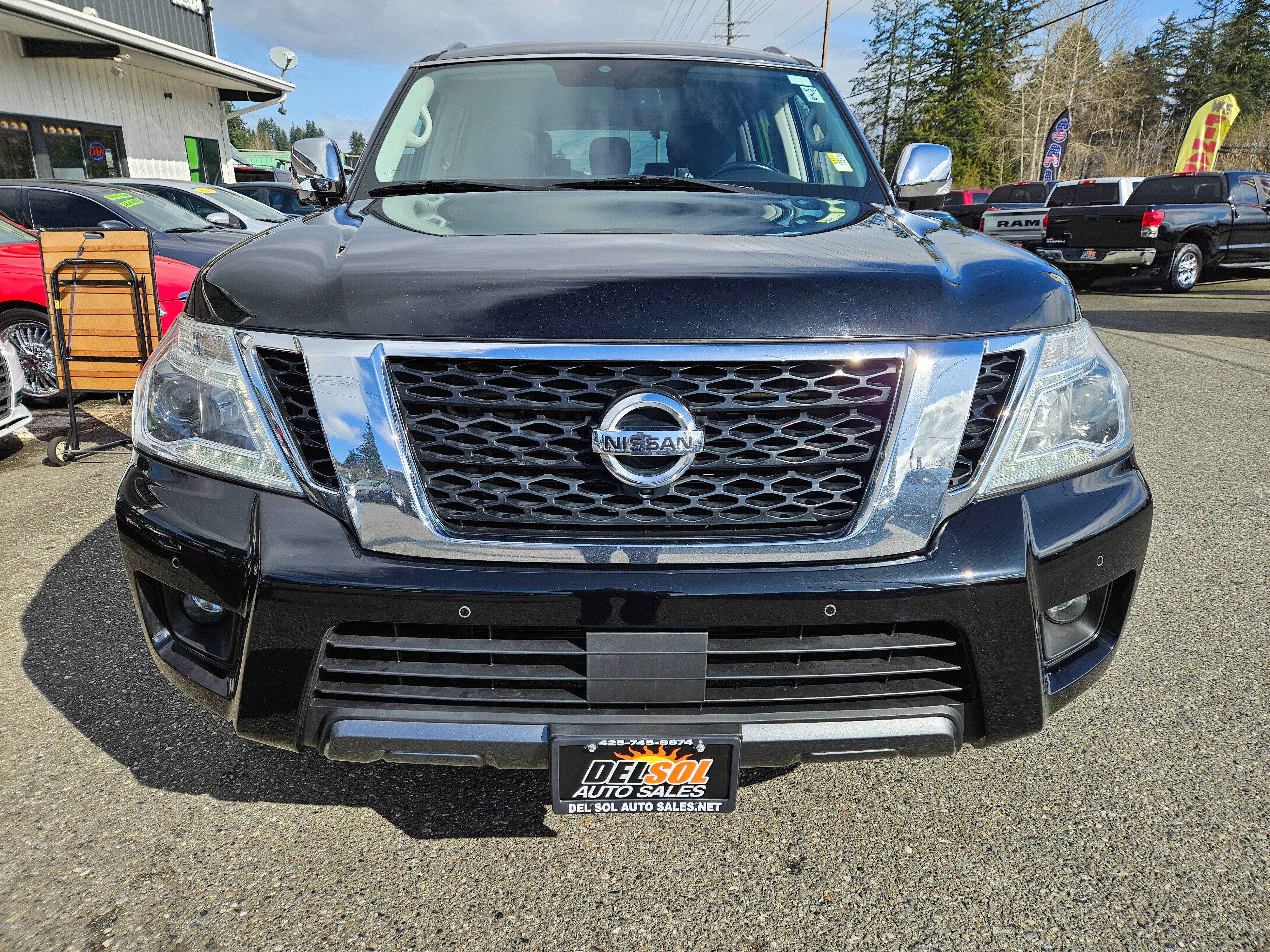 2020 Nissan Armada SL Image 2 of 29