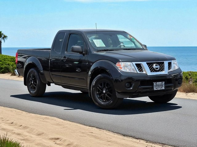 Vehicle image 3 of 36