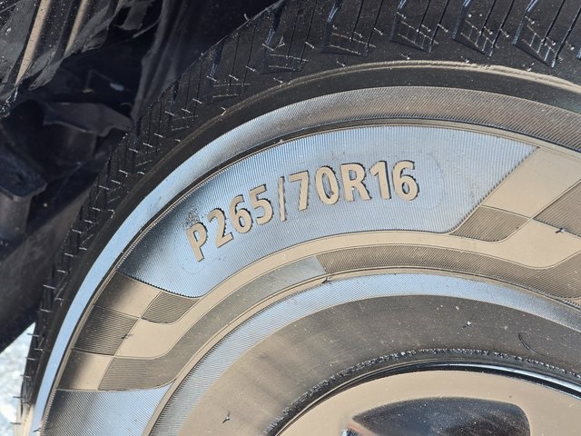 Vehicle image 11 of 36