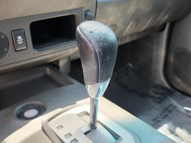 Vehicle image 23 of 36