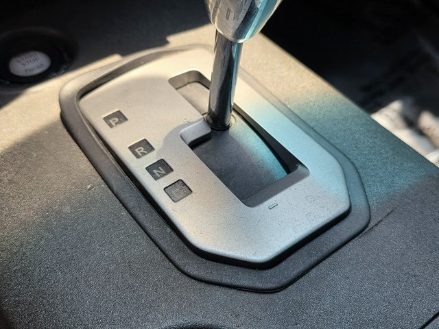 Vehicle image 27 of 36