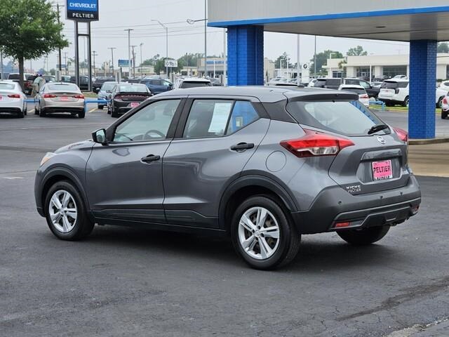 Vehicle image 6 of 33