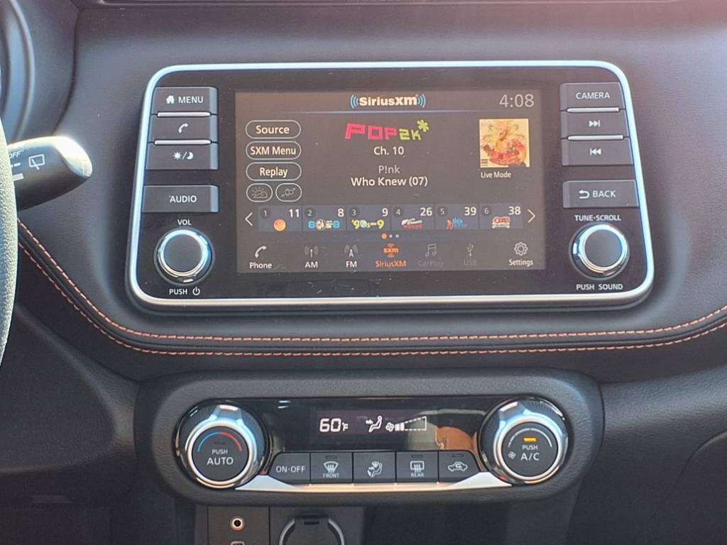 Vehicle image 12 of 19