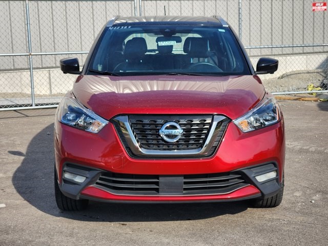 Vehicle image 2 of 25