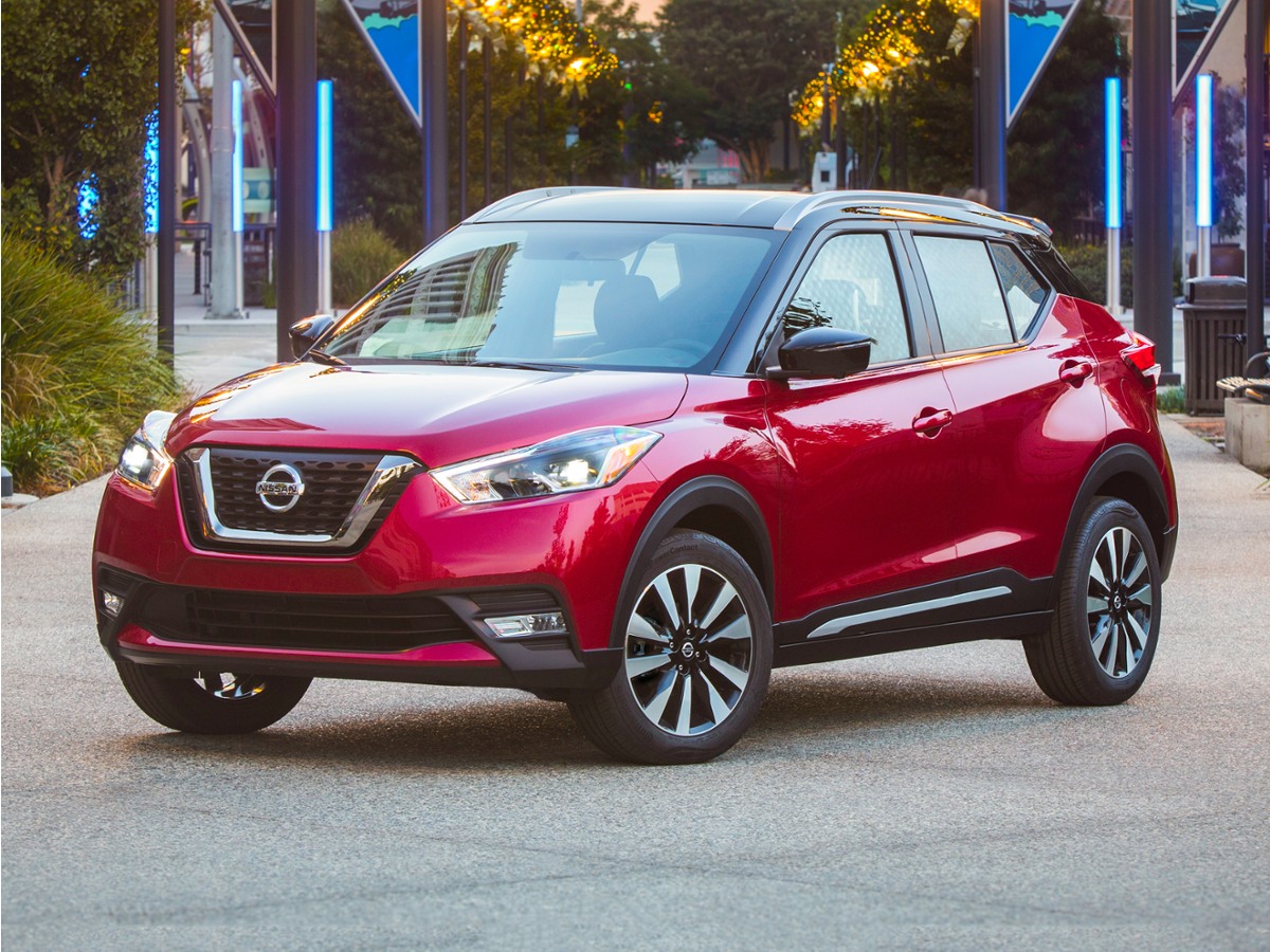 2020 Nissan Kicks SR Image 1 of 1