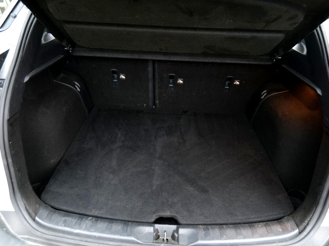 Vehicle image 48 of 58