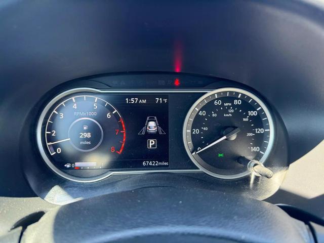 Vehicle image 24 of 25
