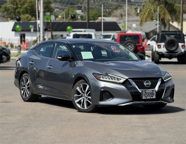 Vehicle image 4 of 30