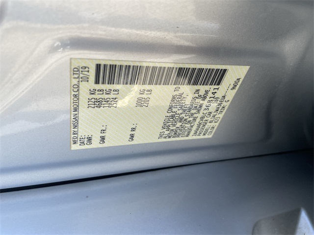 Vehicle image 34 of 35