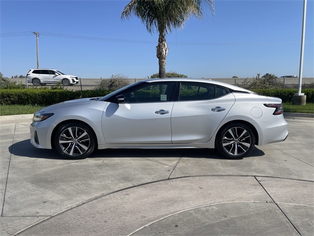 Vehicle image 9 of 35
