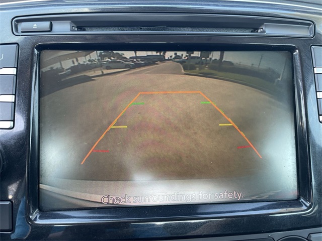 Vehicle image 15 of 35