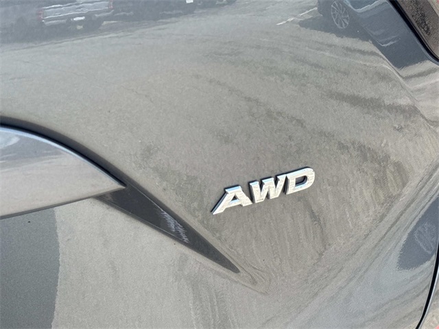 Vehicle image 12 of 32