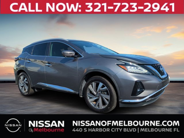 Vehicle image 4 of 29